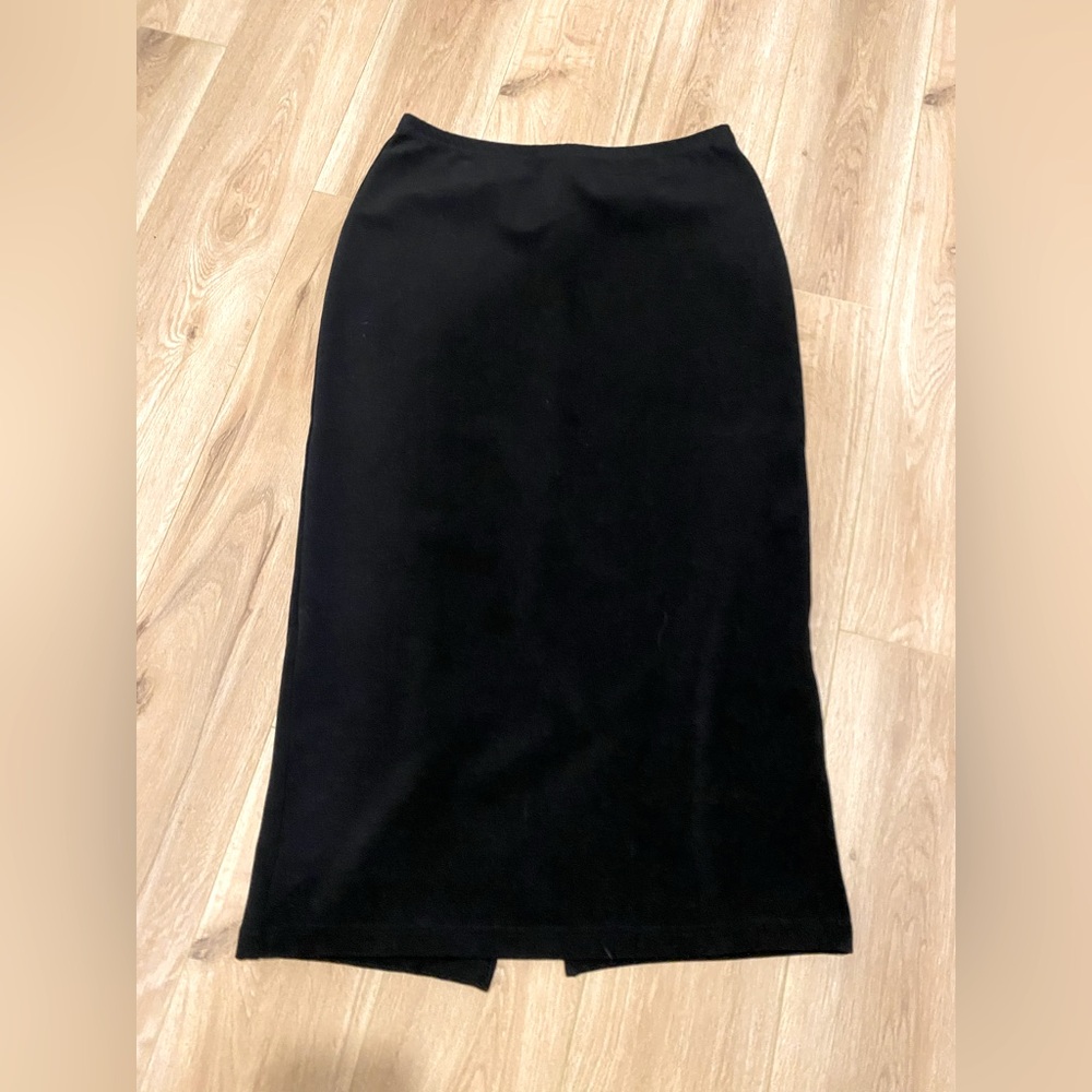 ROOTS Vintage black column skirt with slit